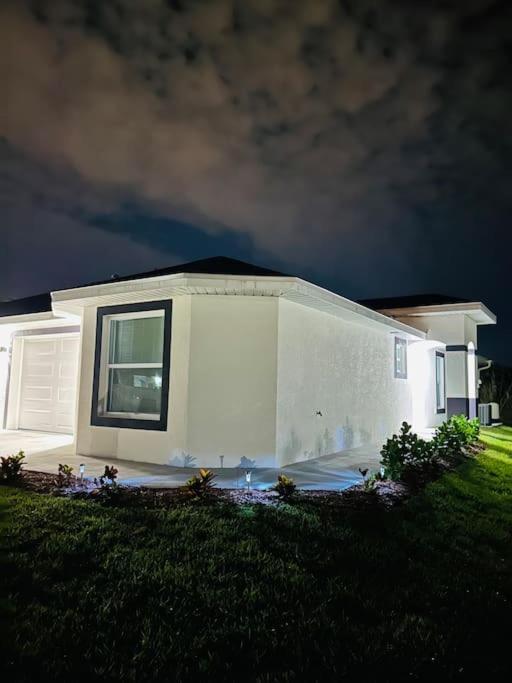 White House 1 Villa Lehigh Acres Exteriör bild